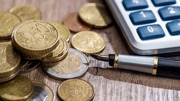 Euros e calculadora